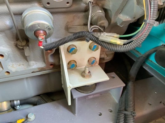 ขายเครื่องปั่นไฟมือสองจากญี่ปุ่น สภาพเดิมๆสวยๆ ราคาไม่แรง