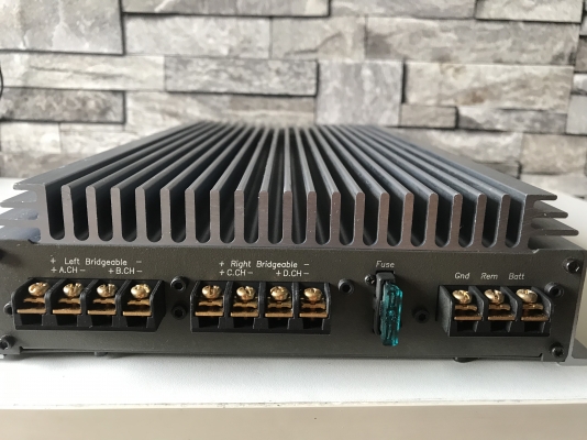 Amp 4 ch base acoustics