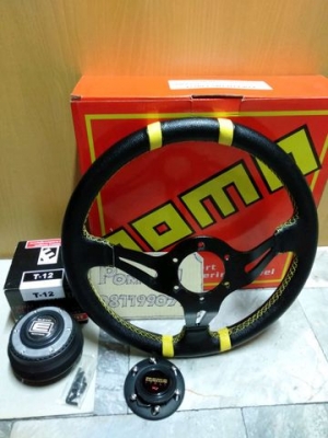 พวงมาลัยแต่ง MOMO/ พร้อมคอพวงมาลัย