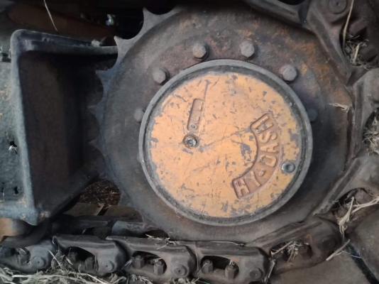 ขาย 355,000 KOMATSU pc 60-5 เครื่องดี ปั๊มแรง เอวแน่น ช่วงล่างเต็ม รถพร้อมใช้งาน รถอยู่ ปทุมธานี 092-595-6777 061-446-2662 ญิ๋งยุ