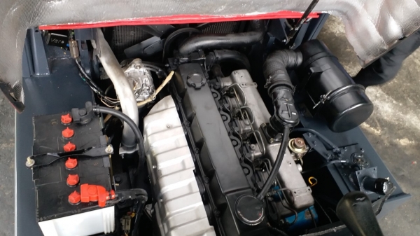 ขายรถโฟร์คลิฟท์ยี่ห้อ NISSAN3.5 ตัน ดีเซลเสาสูง 4 เมตร