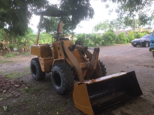 ขายด่วนๆ รถตัก KOMAT`SU WA30 เครืองดี ปั้มดี ยางดี สภาพดีเดิมๆพร้อมใช้งาน  ขาย 210,000บ.รถเดิมๆ ติดต่อ 089-5367218. 081-4252943