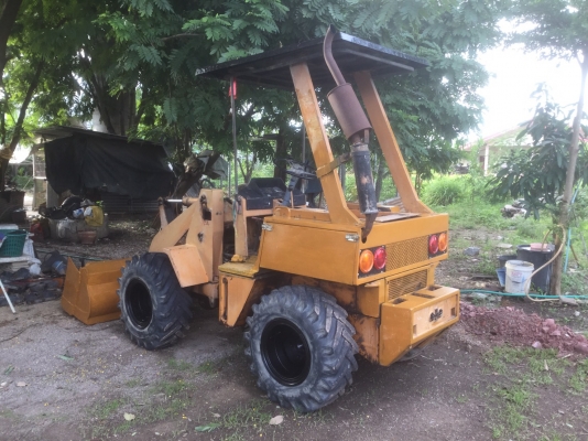 ขายด่วนๆ รถตัก KOMAT`SU WA30 เครืองดี ปั้มดี ยางดี สภาพดีเดิมๆพร้อมใช้งาน  ขาย 210,000บ.รถเดิมๆ ติดต่อ 089-5367218. 081-4252943