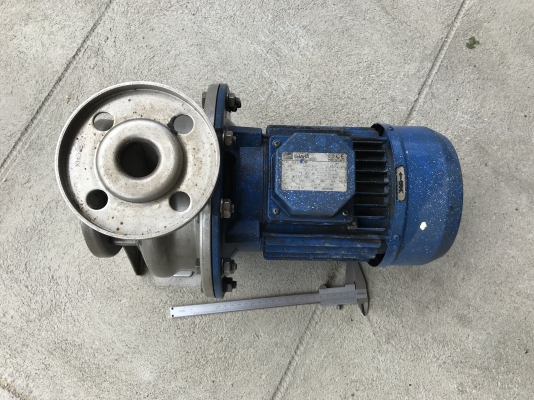 ขายปั๊มน้ำหอยโข่งหัวปั๊มสแตนเลส Ebara 2HP. 380V made in Italy ขนาดเข้า 2นิ้ว ออก 1.2นิ้ว สภาพสวยเดิมๆ หมุนนิ่ม พร้อมใช้งาน ขายปั๊มน้ำหอยโข่งหัวปั๊มสแตนเลส Ebara 2HP. 380V made in Italy ขนาดเข้า 2นิ้ว ออก 1.2นิ้ว สภาพสวยเดิมๆ หมุนนิ่ม พร้อมใช้งาน