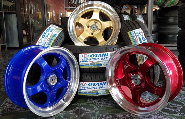 ขายล้อใหม่ขอบ15 S1 4รู100 ยางใหม่ปี19  4 ล้อ