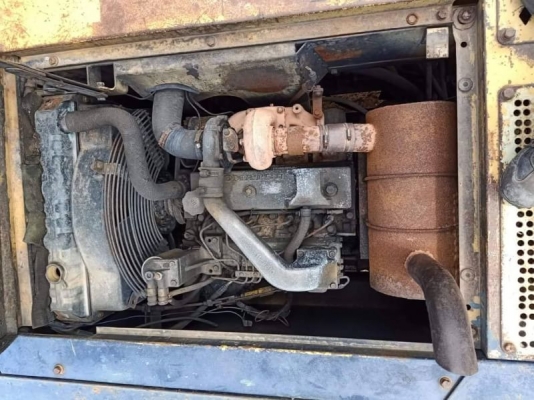 KOMATSU PC 120-5 KOMATSU PC 120-5