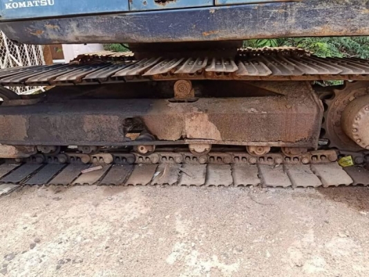 KOMATSU PC 120-5 KOMATSU PC 120-5