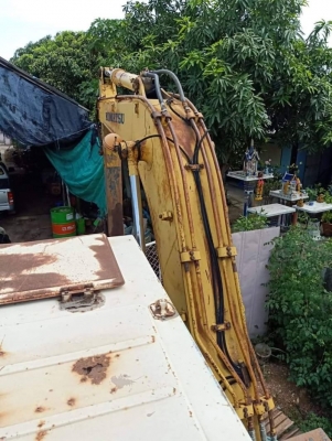 KOMATSU PC 120-5 KOMATSU PC 120-5