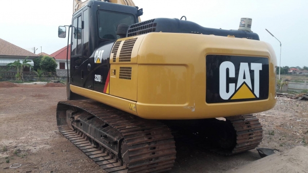 ขาย METRO CAT320D2 ปี2016 ราคา3,000,000บาท ขาย METRO CAT320D2 ปี2016 ราคา3,000,000บาท