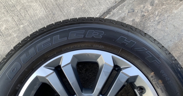 ล้อแม็กป้ายแดง Mitsu Triton ขอบ 18 รุ่นใหม่ล่าสุด พร้อมยางป้ายแดง 265-60-18 Bridgestone ปลายปี 18 แม็กสวย ยางมีตุ่ม ล้อแม็กป้ายแดง Mitsu Triton ขอบ 18 รุ่นใหม่ล่าสุด พร้อมยางป้ายแดง 265-60-18 Bridgestone ปลายปี 18 แม็กสวย ยางมีตุ่ม