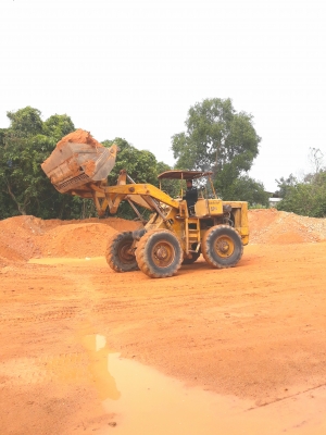 ขายรถตักkomatsu jh60พร้อมใช้
