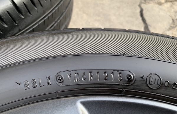 ล้อแม็กป้ายแดง Mazda 2 ขอบ 15 สีดำ พร้อมยาง 185-65-15 Dunlop ปี 18 แม็กสวย ดอกเต็มๆ ล้อแม็กป้ายแดง Mazda 2 ขอบ 15 สีดำ พร้อมยาง 185-65-15 Dunlop ปี 18 แม็กสวย ดอกเต็มๆ