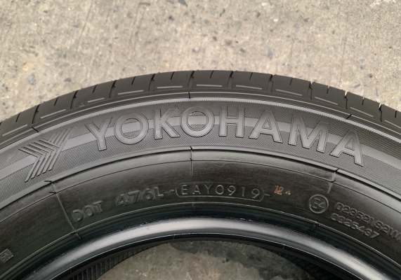 ยางป้ายแดง 205-70-15 Yokohama ปี 19 ดอกเต็มๆ ตุ่มชัด