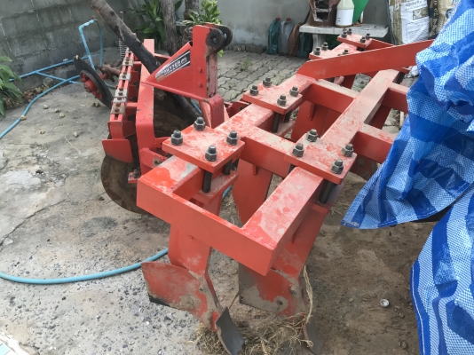 ริปเปอร์เข้าร่องอ้อย