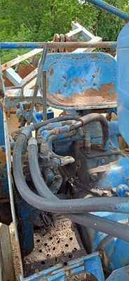 รถไถ รถไถ