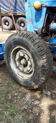 รถไถ รถไถ