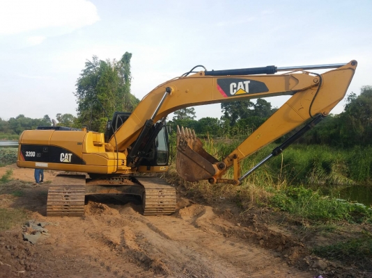 ขาย 1,750,000 CAT 320 GC รถทำงาน 5,000 ชม. เครื่องดี ปั้มแรง ช่วงล่างสวย แอร์หนาว รถสวยพร้อมใช้ เอกสารแจ้งจำหน่าย รถอยู่ อยุธยา 064-191-1112