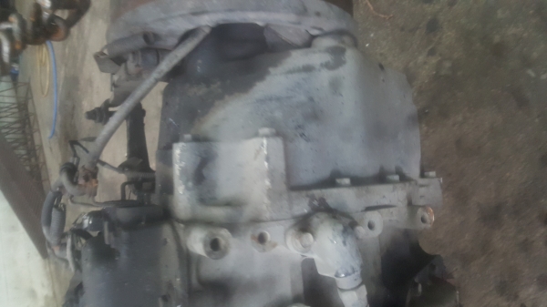 ขายเกียร์ฮีโน่P11c7เกียร์เดินหน้า8ถอยเกียร์ดีพร้อมใช้งานสภาพเดิมๆขอกนอก