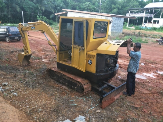 ขายCAT30 ปั้มนิ้วนาชิ คอลโทรลสั้นตัวเดินรุ่น1 แอร์พร้อมเอกสารอินวอยราคา 210,000 ขายCAT30 ปั้มนิ้วนาชิ คอลโทรลสั้นตัวเดินรุ่น1 แอร์พร้อมเอกสารอินวอยราคา 210,000