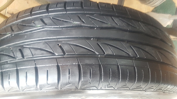 ขายล้อTOYOTA INNOVA ขอบ15 ยางปี17  4 ล้อ