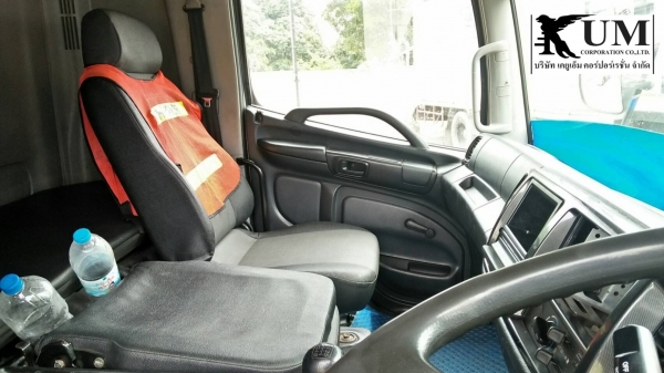 รถเข้าใหม่ Hino mega 500 ปี 55 สนใจติดต่อโทร 081-3739793