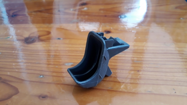 ช่องใส่เหรียญ HONDA ตรงช่องสวิทช์ ช่องใส่เหรียญ HONDA ตรงช่องสวิทช์