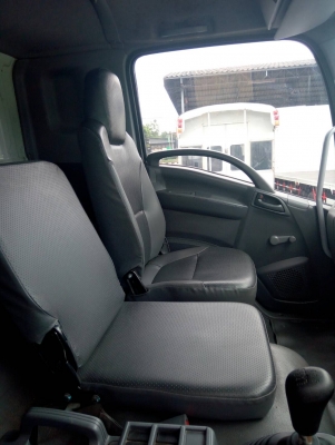 ขายรถ อีซูซุ 6 ล้อ FTR 240 แรง กระบะเหล็กคอกสูงยาว 7.60 เมตร