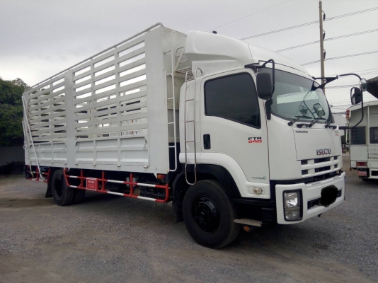 ขายรถ อีซูซุ 6 ล้อ FTR 240 แรง กระบะเหล็กคอกสูงยาว 7.60 เมตร