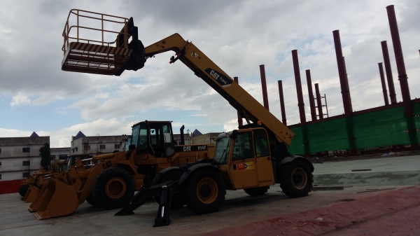 รถยกกระเช้าสูง 13.4 M.