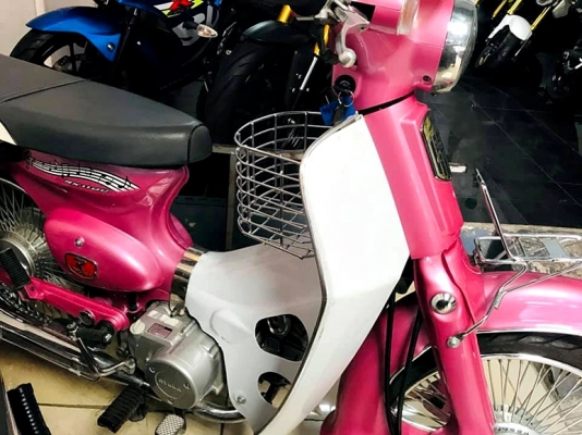 Ryuka classic 2018 สีชมพู สวยหวานคลาสสิค 20000 Ryuka classic 2018 สีชมพู สวยหวานคลาสสิค 20000