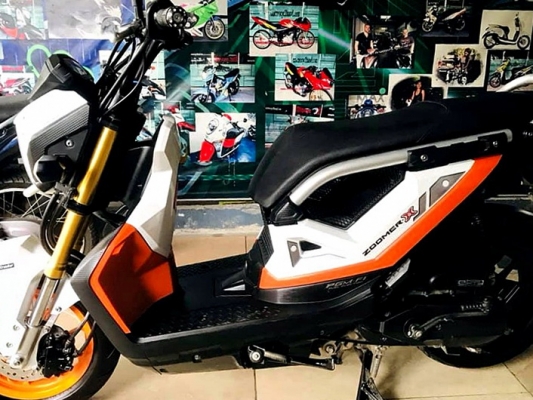 zoomer สีขาวส้ม ตัวใหม่ไมล์ดิจิตอล ล้อ2สี 33900