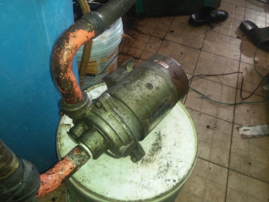 ขายปั๊มโม่ปูนไฟ12_24โวลjapan