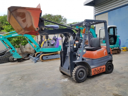 รถตักเล็ก  Toyota 4 SGL7 เครื่องยนต์ toyota 5k สภาพดีมาก เก่าญี่ปุ่นพร้อมช้งาน รับประกันความพึงพอใจ ชั่วโมงการทำงาน 1000 ชั่วโมง ราคา195,000 บาท             รถดีมีคุณภาพต้องKPGเทรดดิ้งแทรคเต