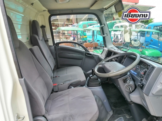 หัวเก๋ง ISUZU NMR  NLR 130 สีขาว