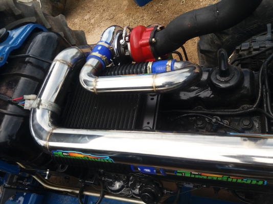 ขาย6610(4×4)คานคาลาโลเกียกลางเทอโบเล่มครบ ขาย6610(4×4)คานคาลาโลเกียกลางเทอโบเล่มครบ