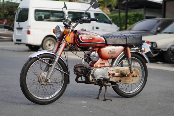 ร้าน วุฒิ นนบุรี ขาย HONDA S110 รถสวยเดิมแห้งๆพร้อมใช้ทะเบียนโอน