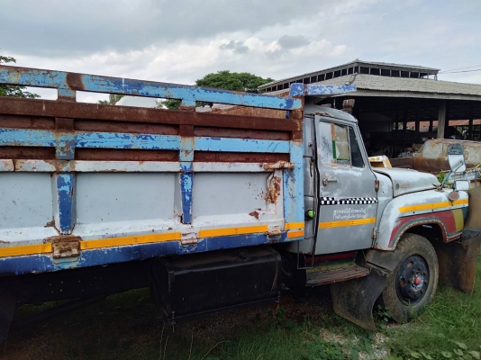 ขายรถหกล้อดั้มพ์ อีซูซุ ขายรถหกล้อดั้มพ์ อีซูซุ