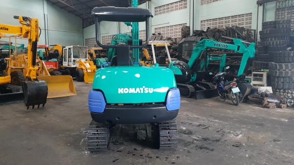 ขาย รถขุด KOMATSU รุ่น PC20-7 มือสองญี่ปุ่น  แทรกเหล็ก  สลัก บูทเอวแน่น 100\% สวยพร้อมใช้งาน มือถือ 0818753444  V