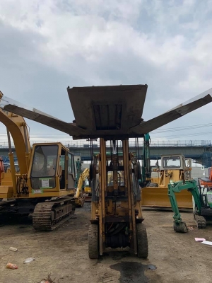 ขายรถโฟล์คลิฟท์ FDH15 มือสอง ขนาดยกสินค้า 1500 kg