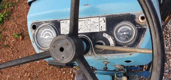 ขายรถไถ HINOMOTO E23  เครื่องดี เกียร์ดี ยางหลังสวย  ราคา 39,000 #ร้านสามย่านแทรคเตอร์ โทร/ไลน์ 0897489639 ,0899347475