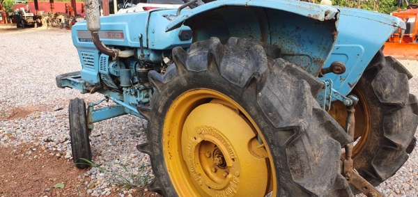 ขายรถไถ HINOMOTO E23  เครื่องดี เกียร์ดี ยางหลังสวย  ราคา 39,000 #ร้านสามย่านแทรคเตอร์ โทร/ไลน์ 0897489639 ,0899347475