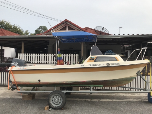 ขายเรือ Yamaha f17 17ฟุตพร้อมเทนเลอร์
