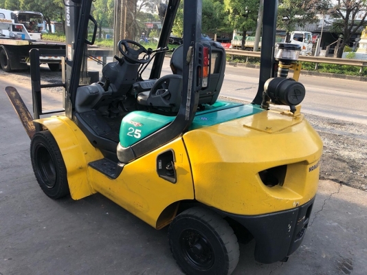 ขายรถตักยางพารางาเทได้เสา5เมตรเครื่องยนต์ดีเชลเกียร์ ออโต้ ขายรถตักยางพารางาเทได้เสา5เมตรเครื่องยนต์ดีเชลเกียร์ ออโต้