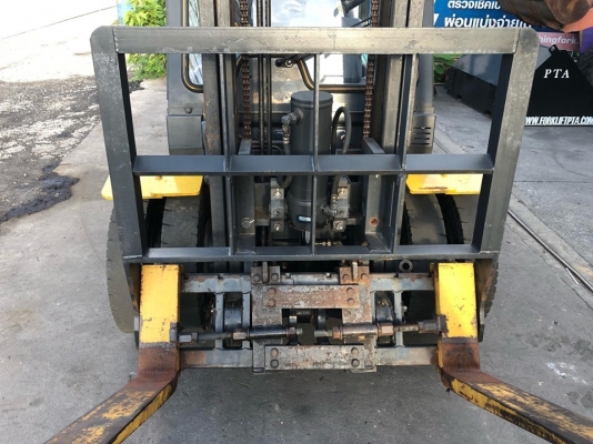 ขายรถตักยางพารางาเทได้เสา5เมตรเครื่องยนต์ดีเชลเกียร์ ออโต้ ขายรถตักยางพารางาเทได้เสา5เมตรเครื่องยนต์ดีเชลเกียร์ ออโต้