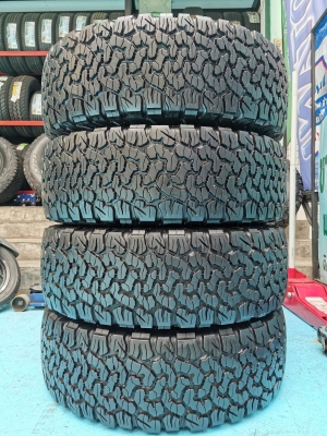 ขายยาง BF-Goodrich KO2 285-75-16 PR6 ปี16 - สภาพสวย เนียนทุกเส้น หนวดรุงรัง - ราคาชุดละ 24,500 บาท ขายยาง BF-Goodrich KO2 285-75-16 PR6 ปี16 - สภาพสวย เนียนทุกเส้น หนวดรุงรัง - ราคาชุดละ 24,500 บาท