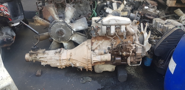 เครื่องยนต์ Nissan  TD27  ฟรอนต์เทีย เครื่อง เกียร์ เอกสาร