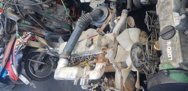 เครื่องยนต์ Nissan  TD27  ฟรอนต์เทีย เครื่อง เกียร์ เอกสาร