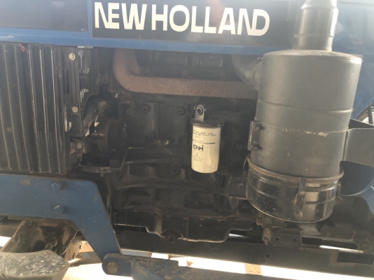 ขายรถไถ FORD NEWHOLLAND 6640 ปี1996 เกีย์รกลาง คานนิว มีอุปกรณ์ดันหน้า ผานเจ็ด ยางดี ภาษีไม่ขาดเล่มทะเบียนพร้อมโอน ขายรถไถ FORD NEWHOLLAND 6640 ปี1996 เกีย์รกลาง คานนิว มีอุปกรณ์ดันหน้า ผานเจ็ด ยางดี ภาษีไม่ขาดเล่มทะเบียนพร้อมโอน