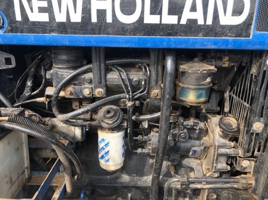ขายรถไถ FORD NEWHOLLAND 6640 ปี1996 เกีย์รกลาง คานนิว มีอุปกรณ์ดันหน้า ผานเจ็ด ยางดี ภาษีไม่ขาดเล่มทะเบียนพร้อมโอน ขายรถไถ FORD NEWHOLLAND 6640 ปี1996 เกีย์รกลาง คานนิว มีอุปกรณ์ดันหน้า ผานเจ็ด ยางดี ภาษีไม่ขาดเล่มทะเบียนพร้อมโอน