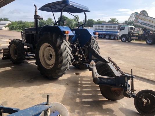 ขายรถไถ FORD NEWHOLLAND 6640 ปี1996 เกีย์รกลาง คานนิว มีอุปกรณ์ดันหน้า ผานเจ็ด ยางดี ภาษีไม่ขาดเล่มทะเบียนพร้อมโอน ขายรถไถ FORD NEWHOLLAND 6640 ปี1996 เกีย์รกลาง คานนิว มีอุปกรณ์ดันหน้า ผานเจ็ด ยางดี ภาษีไม่ขาดเล่มทะเบียนพร้อมโอน